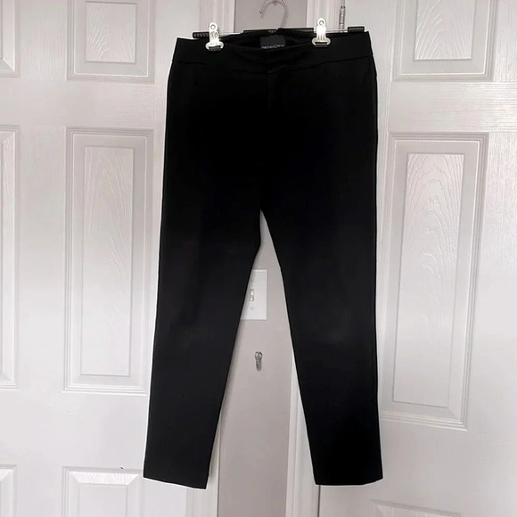 CYNTHIA ROWLEY Black Slim Ankle Dress Pant, Size 6 - Picture 2 of 10